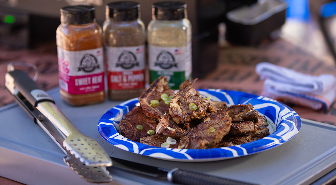 Bone-In Cocktail Beef Filets